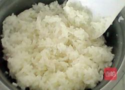 菠蘿炒飯的做法图解1