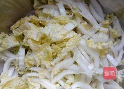 娃娃菜炒肉的做法图解3