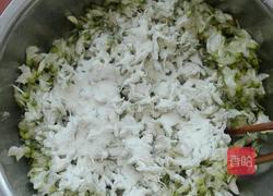 煎槐花的做法图解3