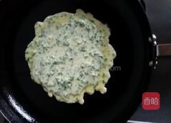 荠菜鸡蛋饼的做法图解6