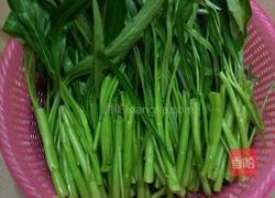 蒜蓉清炒空心菜的做法图解1