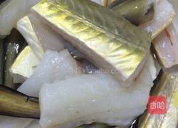 奶白鱼汤的做法图解1