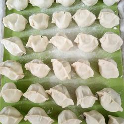 小白菜鸡蛋饺子的做法[图]