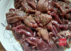 尖椒炒猪肝的做法图解2