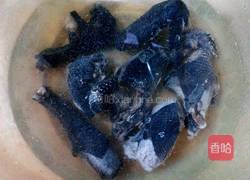 椰子煲乌鸡汤的做法图解5