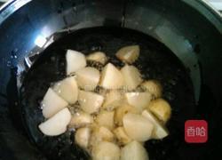 椒盐小土豆（家常版）的做法图解2