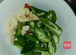 芹菜香干炒木耳的做法图解3