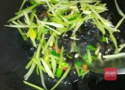 芹菜香干炒木耳的做法图解6