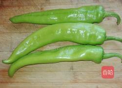 蒜香虎皮尖椒的做法图解1
