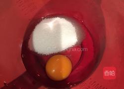 浓情彩虹蛋糕的做法图解1