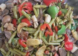 鸡胗炒酸豆角的做法图解10