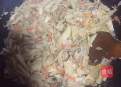 笋丝春卷的做法图解4