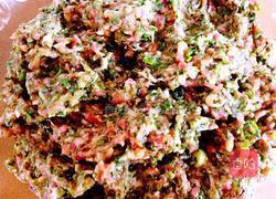 猪肉山芹菜饺子的做法图解8