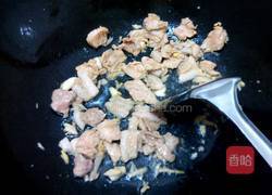 菜花炒肉的做法图解6