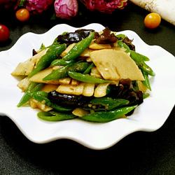 尖椒炒春笋的做法[图]