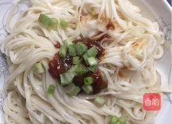 葱油拌面的做法图解3