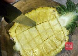 香甜菠萝饭的做法图解2