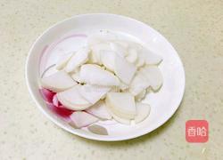 天麻罗卜排骨汤的做法图解6