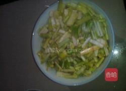 竹笋炒腊肉的做法图解6