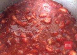 自制香甜草莓酱的做法图解2