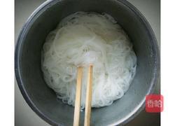 鲜拌粉丝的做法图解1