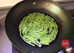 豆角炒肉的做法图解4