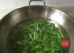 蒜苔爆炒八爪鱼的做法图解2