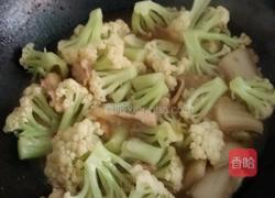 花菜烧肉的做法图解2