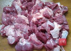 西红柿焖牛腩的做法图解1