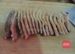 蒜苗回锅肉的做法图解2