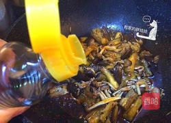 蟹味菇肉末茄条的做法图解9