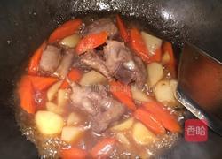 鲍汁土豆排骨的做法图解8