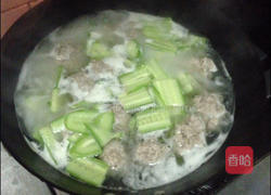 黄瓜肉丸汤的做法图解5