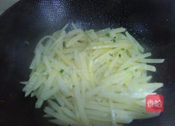 蒜香萝卜条的做法图解4