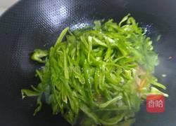 青椒炒肉丝的做法图解5