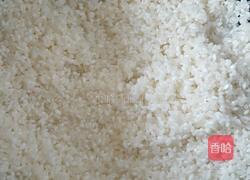 老姐的招牌油焖饭的做法图解1