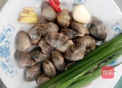 爆炒花蛤的做法图解1