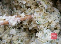 槐花鸡蛋饼的做法图解4