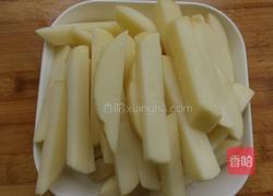 干煸土豆条的做法图解1