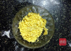 蛋黄点心的做法图解2