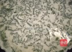 韭菜小茴香煎饼的做法图解9