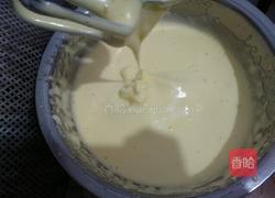 蛋黄小饼干的做法图解2