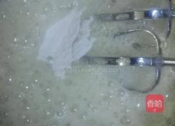 十寸戚风蛋糕的做法图解6