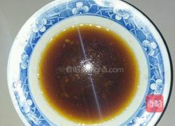 双粉蒸槐花的做法图解4