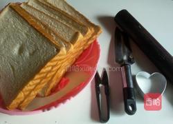 吐司玫瑰的做法图解1