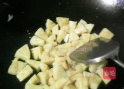 菠萝焖粿肉的做法图解7