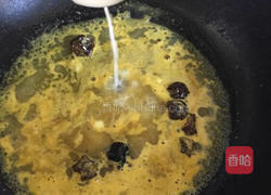 酸梅金汤鱼的做法图解15