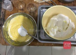 椰香蛋糕的做法图解2