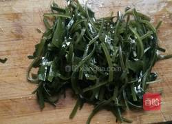 春笋肉丝炒海带的做法图解1