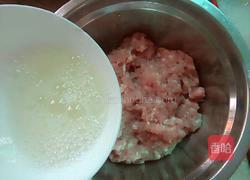 咸鸭蛋蒸肉饼的做法图解3